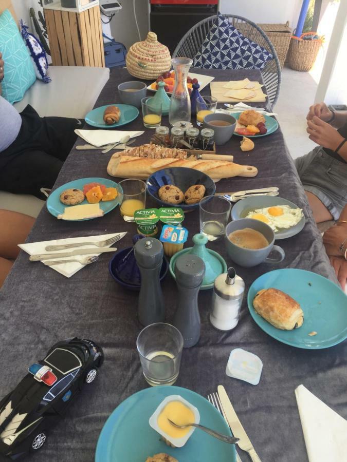 فندق Mazet Provencal سان جيل المظهر الخارجي الصورة
