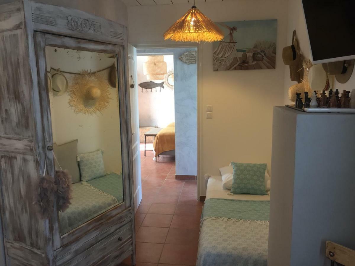 فندق Mazet Provencal سان جيل المظهر الخارجي الصورة